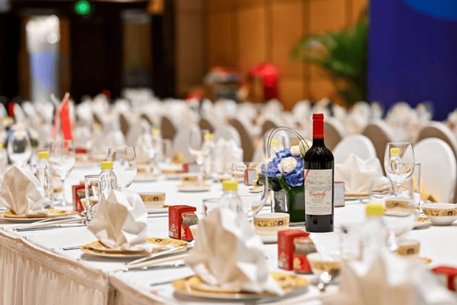 凱仕麗酒莊產(chǎn)品榮獲中馬建交50周年高級別經(jīng)貿(mào)合作交流會指定用酒(圖4)