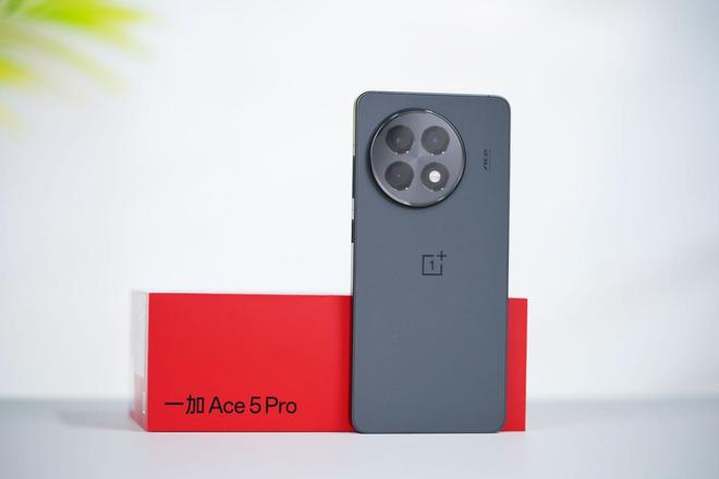 紅米K80 Pro、一加Ace 5 Pro、線iQOO Neo10比拼(圖2)