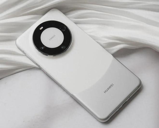 2024“信號最強”的3款手機512G價格出現(xiàn)大跳水流暢用五年