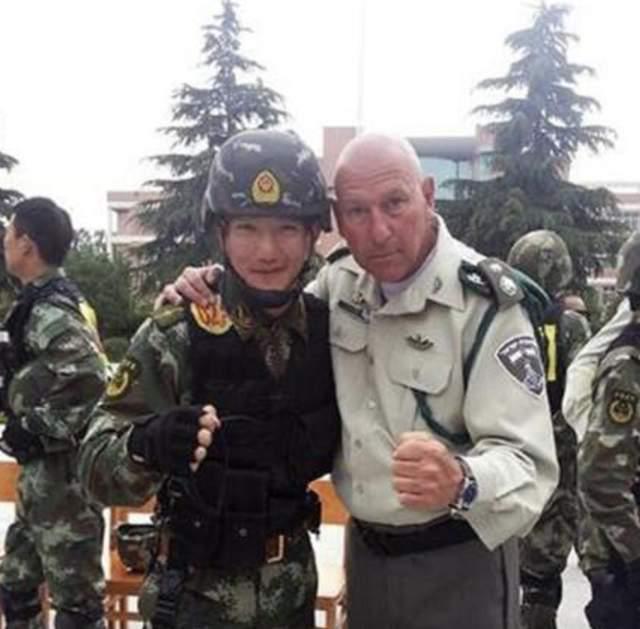 張馨予老公何捷轉(zhuǎn)業(yè)廣州大學(xué)保衛(wèi)處工作照曝光校方回應(yīng)了(圖9)