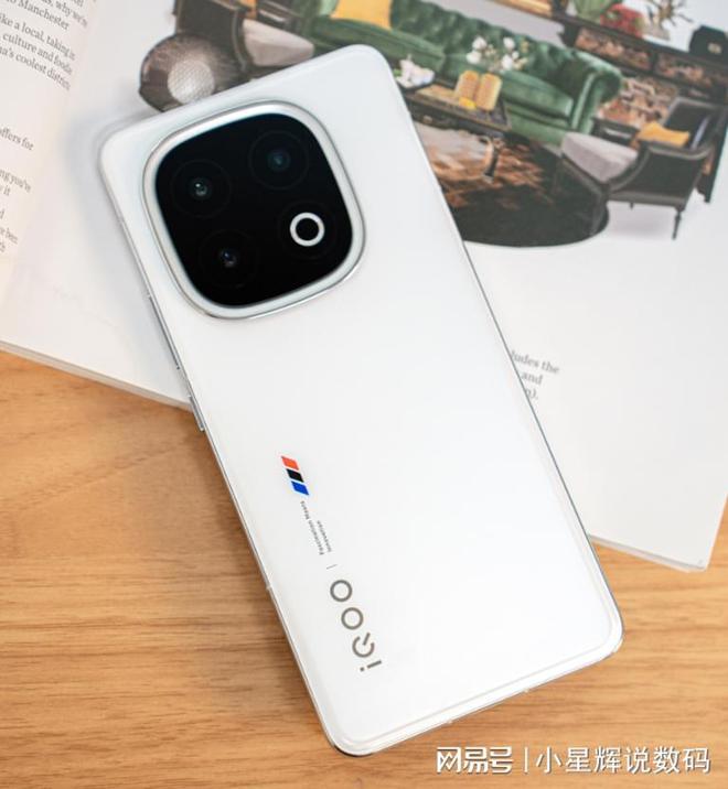 2024“信號(hào)最佳”的4款手機(jī)聯(lián)網(wǎng)又快又穩(wěn)地下室也有網(wǎng)絡(luò)(圖6)