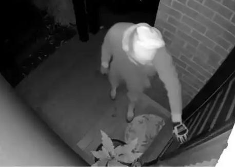 今日生效！自家門口安裝攝像頭可能犯法快看看你家安的合理嗎(圖5)