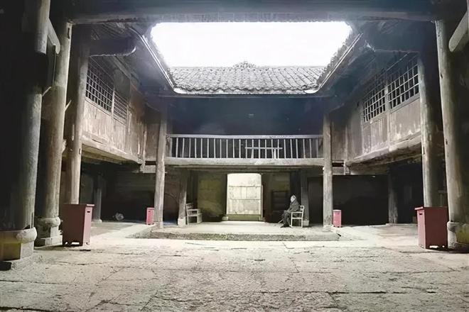 重慶酉陽(yáng)發(fā)現(xiàn)4大傳統(tǒng)村落土家苗寨風(fēng)情獨(dú)特引關(guān)注。(圖12)